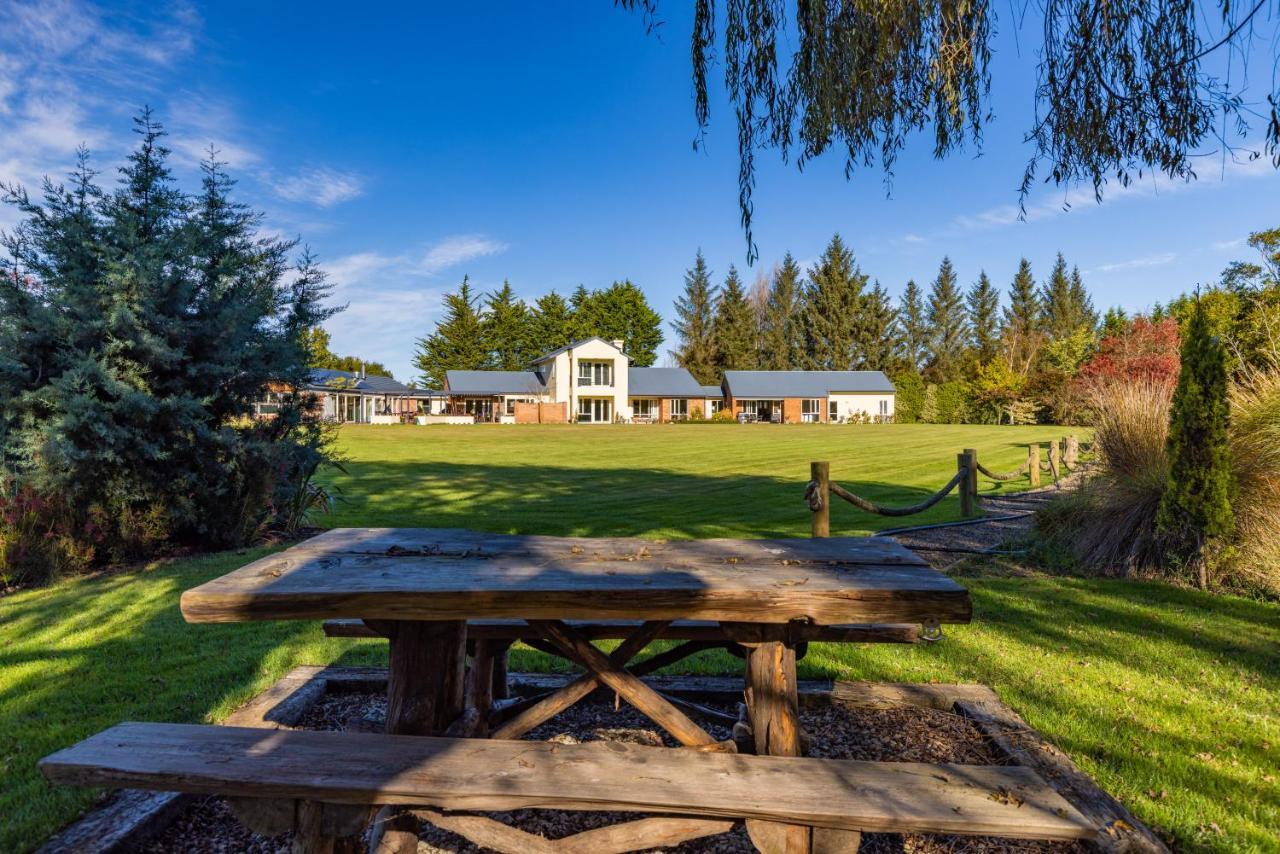 The Meadows Villa Christchurch Exterior foto