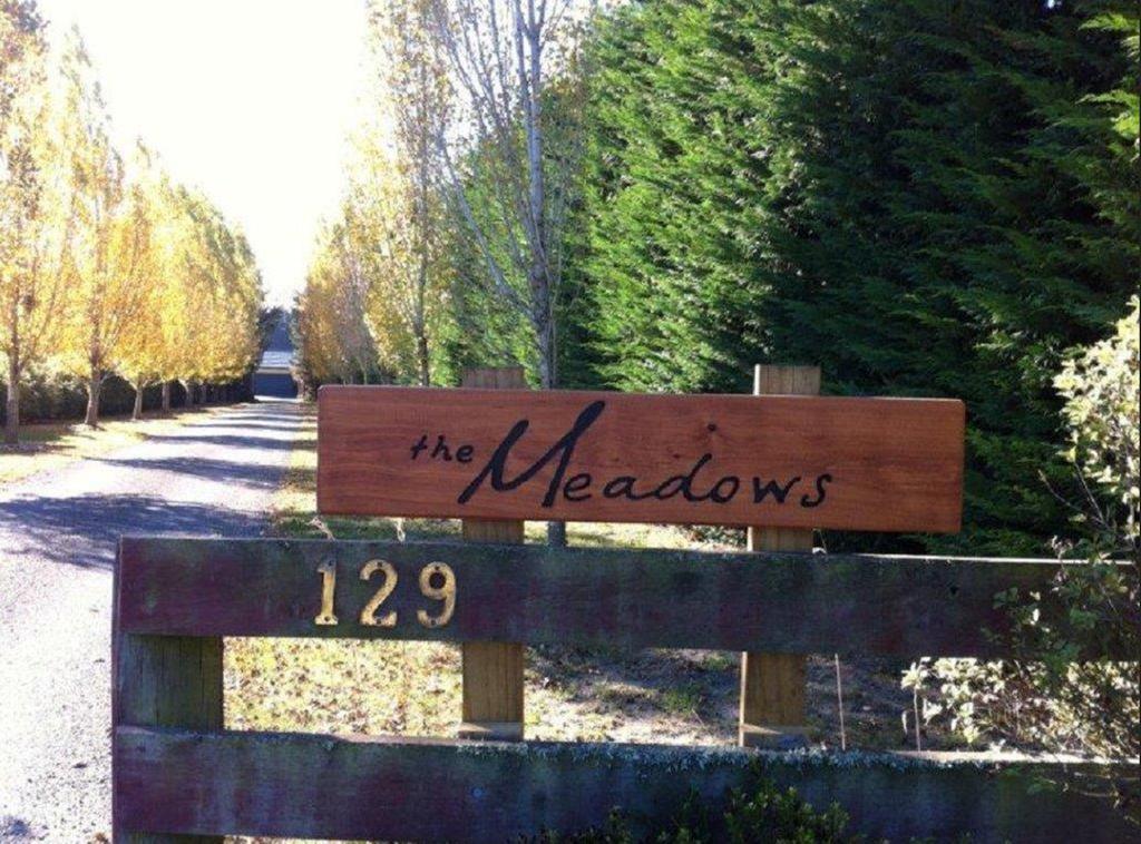 The Meadows Villa Christchurch Exterior foto