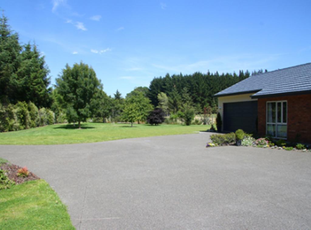 The Meadows Villa Christchurch Exterior foto